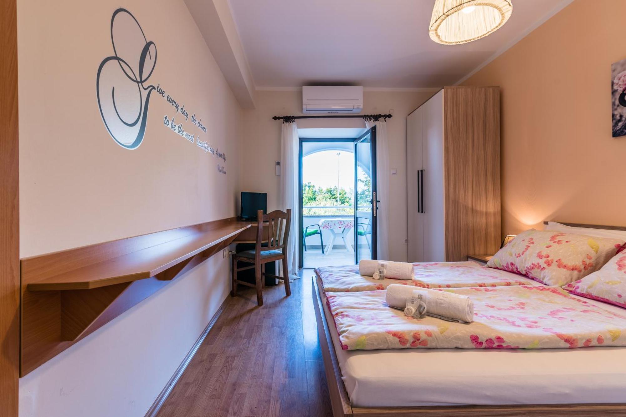 B&B Dujmovic マリンスカ 部屋 写真