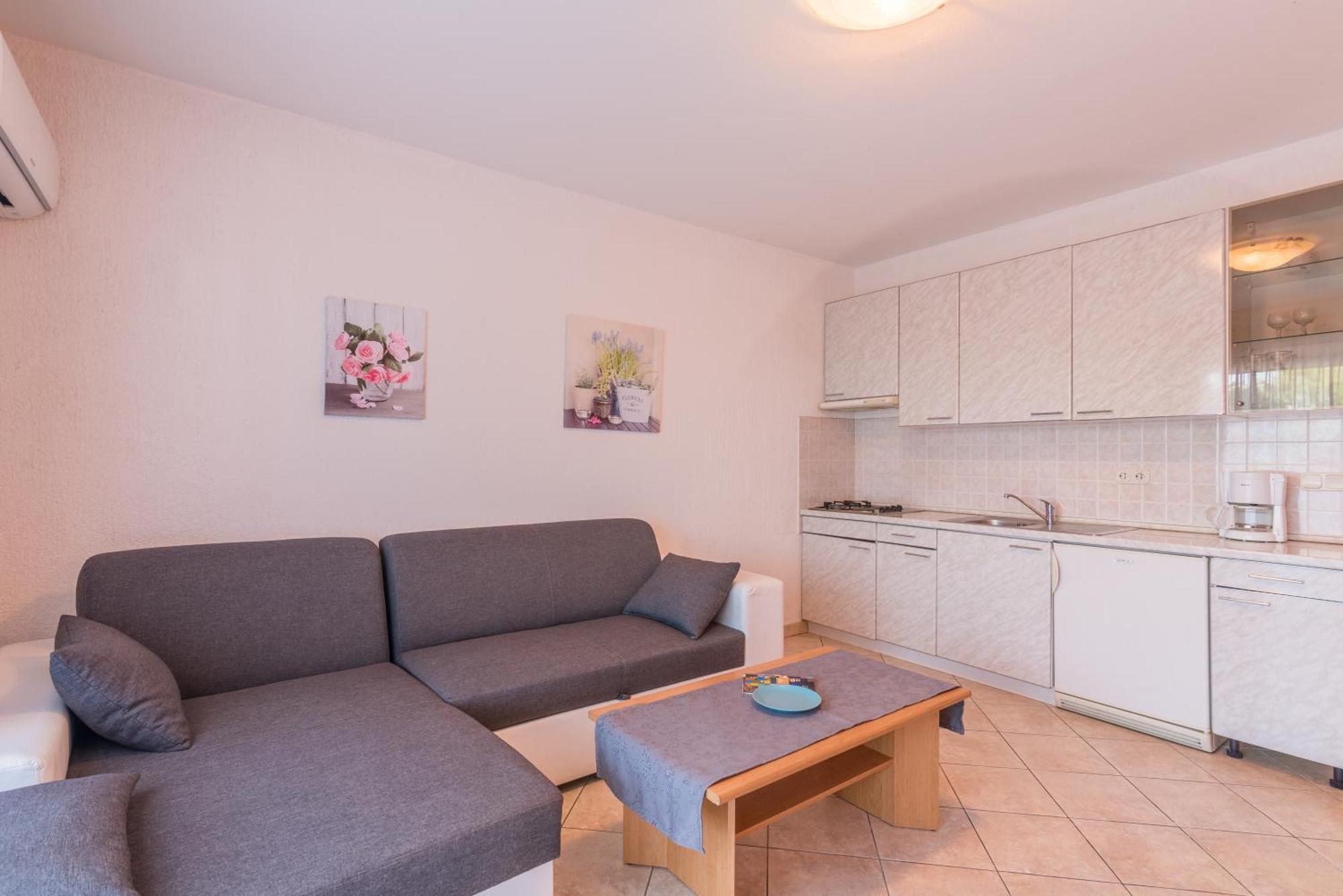 B&B Dujmovic マリンスカ 部屋 写真